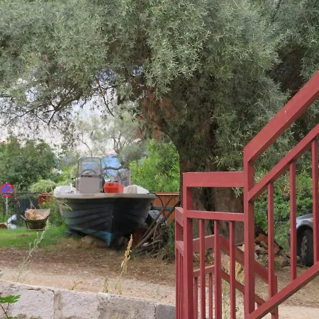 דירה Perigiali House נידרי