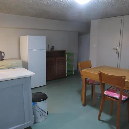 Perigiali House נידרי